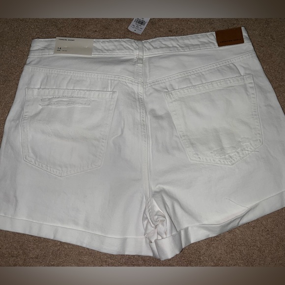 NWT American Eagle Size 14 White Jean Shorts - Picture 7 of 8